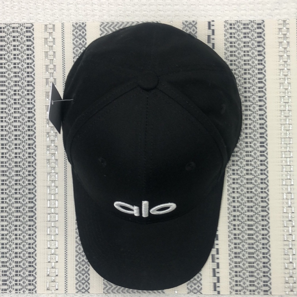 NWT ALO Yoga Off-Duty Cap - Picture 4 of 6